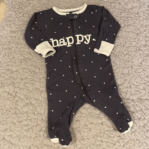 12 Piece Newborn Bundle 💙👶🏼 - Picture 4 of 11